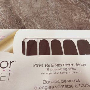 Made in Milan Nail Strips